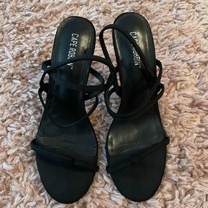 Cape Robbin black starkly heels
